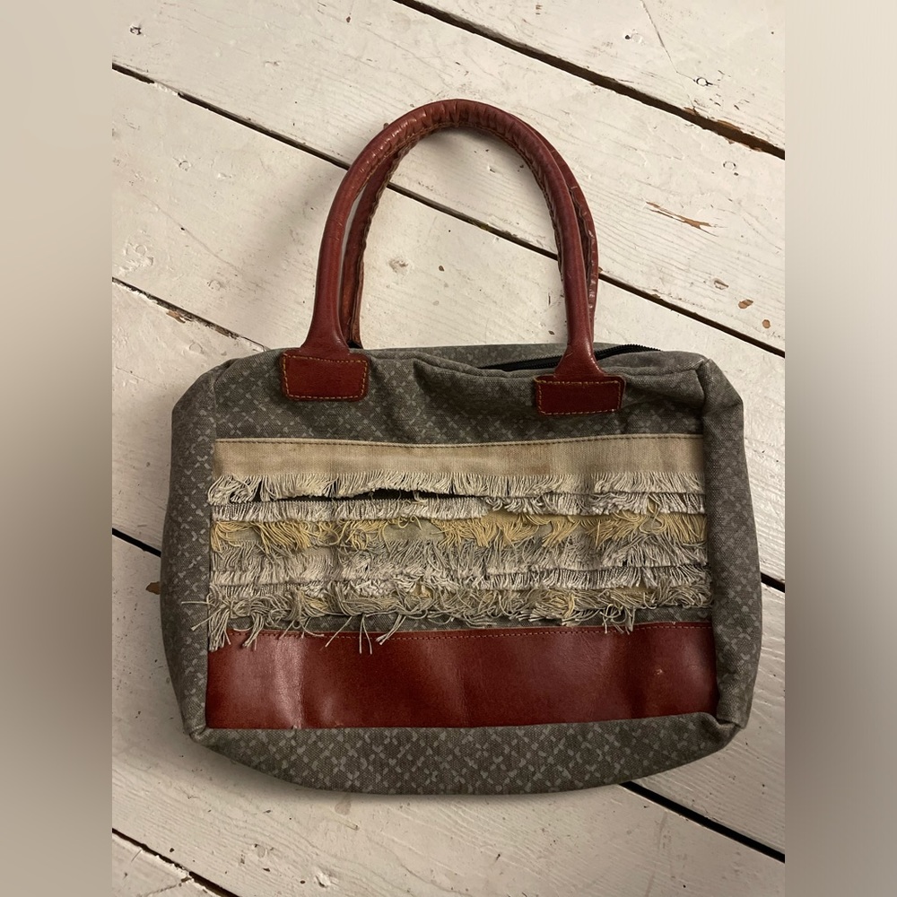 mona b handbag